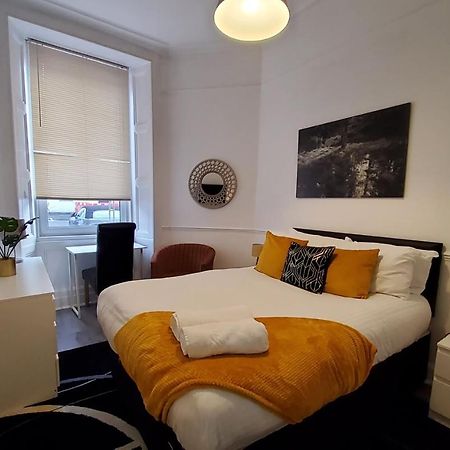 Leith Spectacular Apartment By Sensational Stay Short Lets & Serviced Accommodation With 6 Separate Beds & 2 Baths Edimburgo Exterior foto